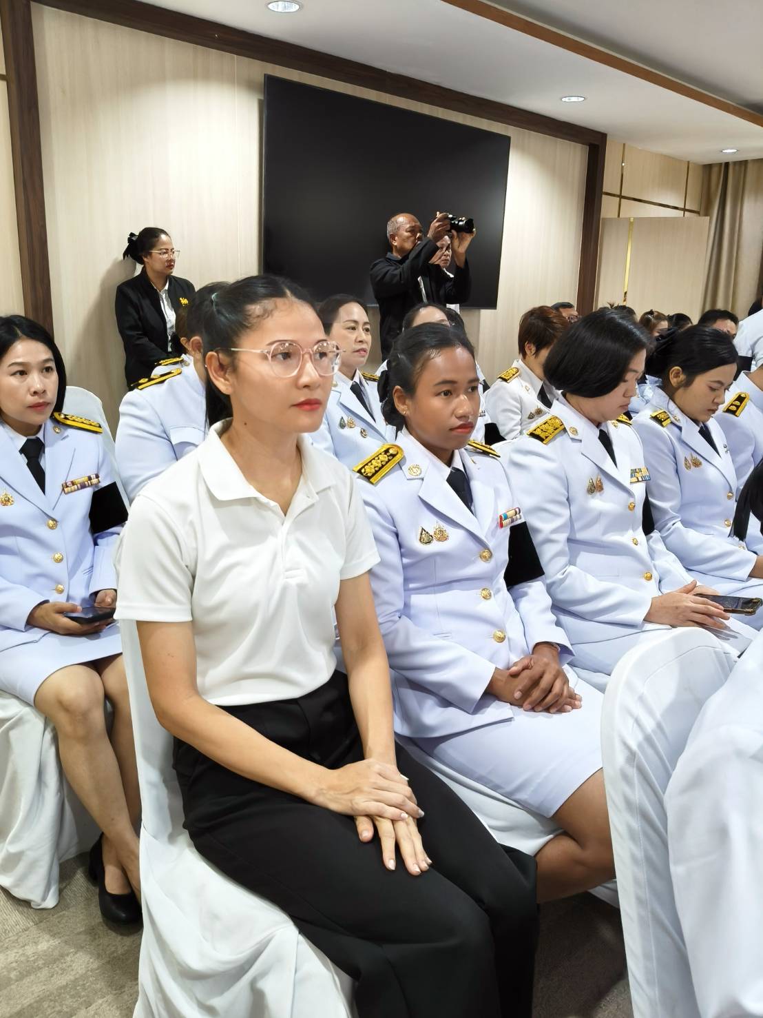 title - วันที่ 13 กรกฎาคม 2569 นายวิทูล ประดิษฐบุญ ปฏิรูปที่ดินจังหวัดปราจีนบุรี มอบหมายให้ ข้าราชการ และเจ้าหน้าที่ ส.ป.ก.ปราจีนบุรี เข้าร่วมพิธีเนื่องในวันคล้ายวันประสูติ พระเจ้าบรมวงศ์เธอ พระองค์เจ้าโสมสวลี กรมหมื่นสุทธนารีนาถ